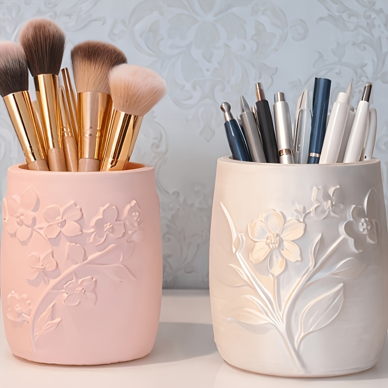 2/1ピースセットエンボスフラワーペンホルダーデコレーション - Beauty Makeup Vanity Set のレビューと価格