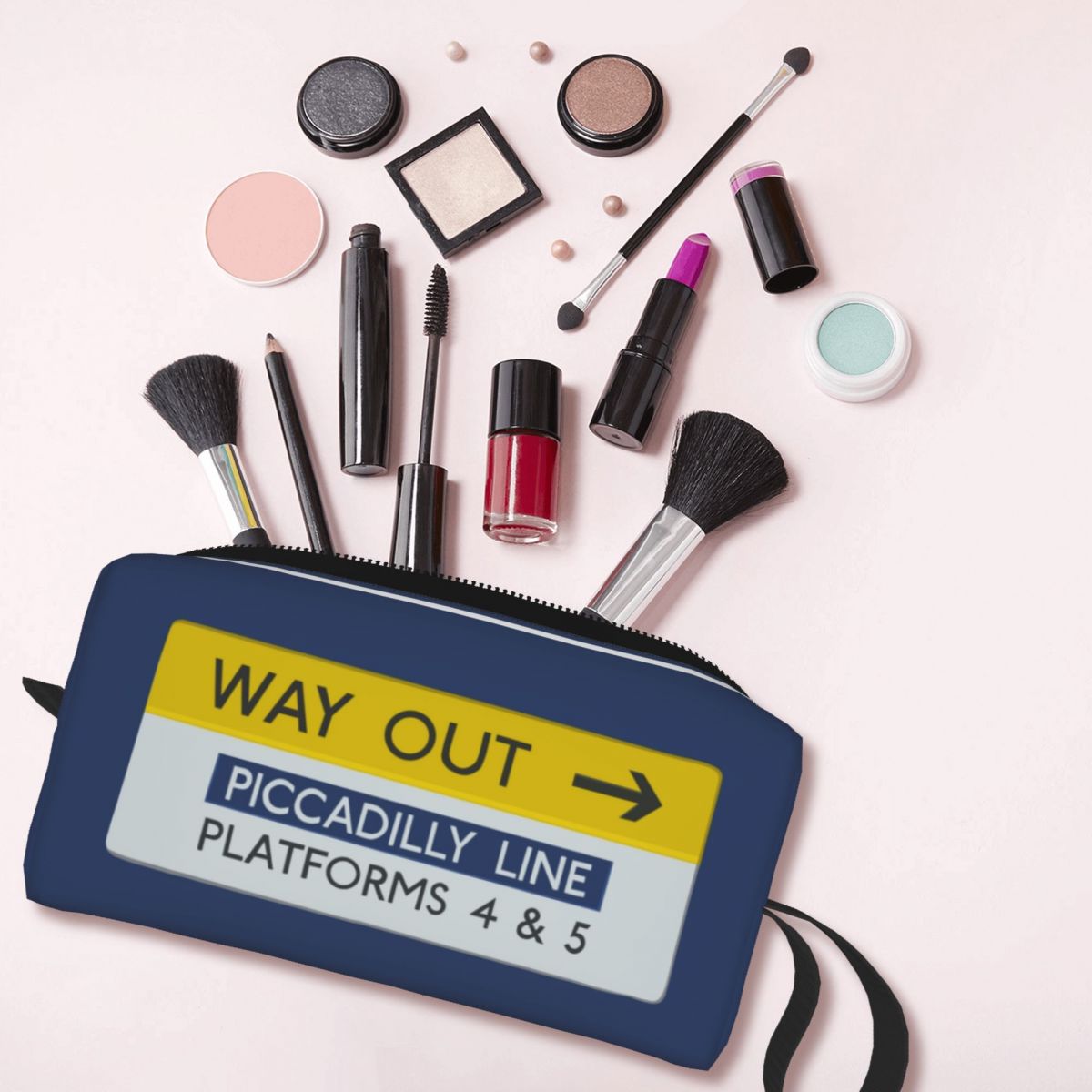 ロンドン地下鉄の出口標識メイクアップバッグ化粧品オーガナイザ - Beauty Makeup London のレビューと価格